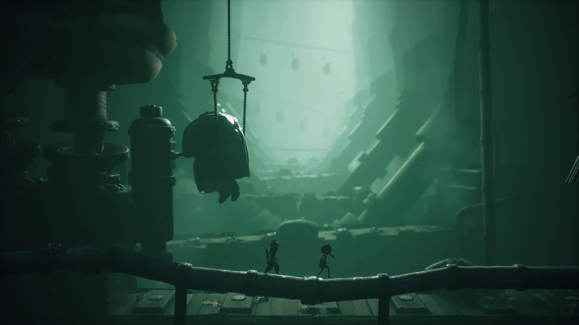SS F1CF2440771CAF401FD5AF3010A3DD30100494C5.1920X1080 RESULT Little Nightmares III Deluxe Edition - Ảnh 16